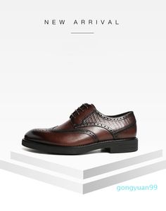 2022 Nova moda mais quente designer homens sapatos de couro com renda, casual, confortável calçado de lace-up preto e marrom vestido de escritório artesanal