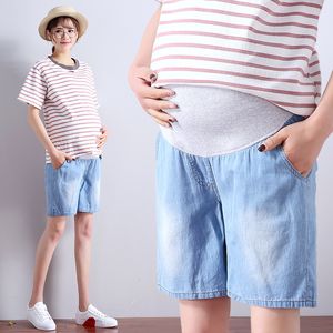 2019 Summer Maternity Jeans Short para mulheres grávidas Roupas de gravidez respirável Confortável amor impressão abdominal denim shorts lj201114