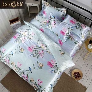 Roupa de cama de seda de cetim Bonenjoy Conjuntos de cama de seda da China Queen King Size capa de edredom com estampa floral de solteiro Lençóis de cama de verão 201210