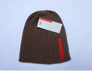 冬のクリスマスの帽子黒人女性のスポーツファッションビーニーSkullies Chapeu Caps綿ゴロスウール暖かい帽子ニットキャップ送料無料