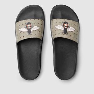 Modedesigner Herren Hausschuhe Sandalen mit Tiger Biene Stern Ente bedruckt Marke Strand Hausschuhe Luxus Casual Slipper Schuhe für Männer