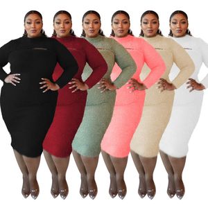 Plusgröße 3X 4XL 5XL Frauen größere Größe Velours einteiliges Kleid Herbst Winter Langarmkleid sexy dünnes einfarbiges Kleid schwarze Röcke 4428