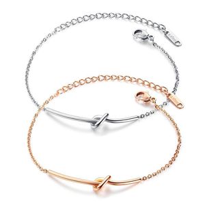 Enkel Elegant Twisted Geometric Armband för Kvinna Mode Designer 316L Stainless Steel Link Chain Bracelet Smycken Tjej Gåvor Rose Gold