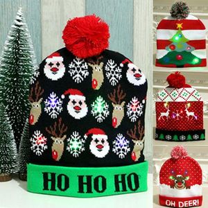 Juldekorationer hattar med LED -lätt mjuk stickad hatt Santa Snowman Reindeer Adult Kids Xmas Party Cap Decor1