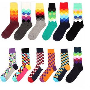 Yüksek Kaliteli Mutlu Çoraplar İngiliz Tarzı Ekose Çorap Degrade Renk Erkek Moda Kişilik Potonsocks 24 adet = 12 Pairs YHM48-WLL