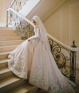 Vintage Hijab Muslim Ball Gown Dresses Long Sleeves High Neck Floral Lace Flower Bridal Gowns Saudi Arabia Islamic Wedding Dress