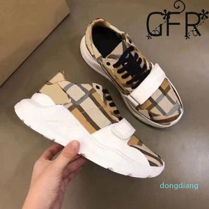 Högkvalitativ Sneaker Casual Shoes Real Leather Shell Sneakers Trainer Stripes Sko Fashion Trainer för Man Kvinna 03