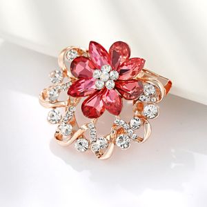 Ny Crystal Flower Scarf Buckle Brooch Dress Business Suit Corsage Brosches Women Fashion Jewelry Will and Sandy Gift