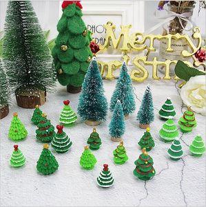 ミニパインニードルツリークラフトツールレイヤークリスマス飾り木の樹脂の部品