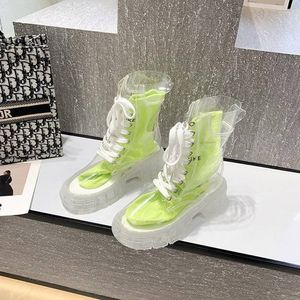 Koreansk version av Transparent Martin Stövlar med Crystal Bottom Lace-up Booties Casual Platform Shoes Tjock-Soled Women's Student Fashion Rain Boots