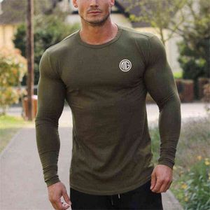 MuscleGuys Marka 2021 Moda Giyim Katı Renk Uzun Kollu Slim Fit T Gömlek Erkekler Pamuk Rahat T-Shirt Streetwear Spor Salonları Tişörtleri G1222