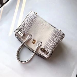 Mulheres Bolsa Bola Versátil Couro Genuíno Crocodilo de Inverno Platina Platinum Gilded Ombro Sense de qualidade de qualidade Western Style portátil