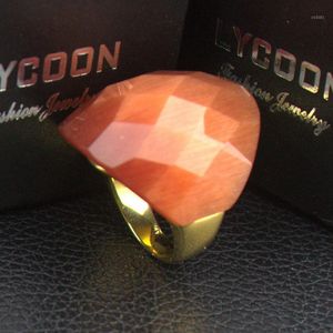 Кластерные кольца Lycoon est Cut Opals Ювелирные украшения для женщин для женщин из нержавеющей стали Золотой цвета большой камень роскошные вечеринки1