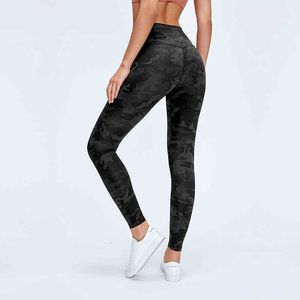 Super Soft Naked Feeling Vita alta Pantaloni da yoga attillati Modello da donna Leggings sportivi da palestra Squat Proof Fitness Legging Plus Size H1221