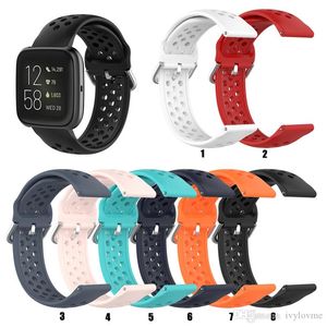 Weiche Gummi Uhrenarmbänder Männer Frauen 23mm Sport Tauchen Uhr Band Strap Silber Metall Schnalle Für Fitbit versa2 versa lite Atmungsaktiv