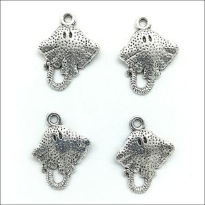 Commercio all'ingrosso Lotto 100 pz Risultati Dei Monili Retro Cute Stingray Pesce Tibet argento Pendenti di Fascini per Monili Che Fanno Accessori FAI DA TE 20x15mm