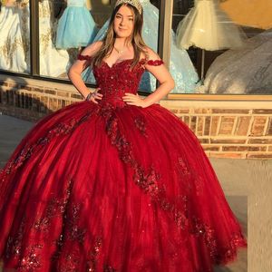 Роскошные бордовые кружевные бусины Quinceanera платья мяч платье сладкое 16 лет Платье принцессы для Gilrs с плеча на плече длиной пола PROM Vestidos de 15 Años