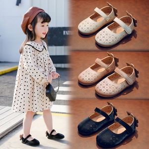 Baby Mädchen Sandalen Ausschnitte Kleinkind Schuhe für Mädchen Neue Ankunft Kinder Krippe Sandalen mit Schmetterling flache sandales D02172 201130