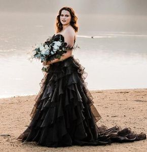 New Cheap Gothic Black Wedding Dresses A Line Sweetheart Summer Beach Organza Boho Tiered Ruffles Floor Length Formal Bridal Gowns