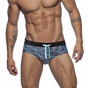 Men Swimwear Sexy Swimming Trunks Briefs Low Waist Mens Leaf Swim Trunk Brief Man Swimsuit Beachwear Beach Bikini Surfing shorts 220112