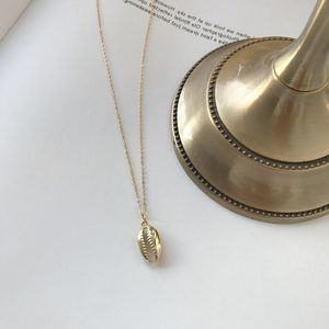 Silvology 925 Sterling Silver Conch SeaSnail Female Pendant Necklace Gold Creative Texture Necklace 925 Friendship Jewelry Gift Q0531