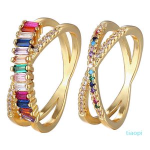 Anéis de cluster Top Quality Colorido Rainbow CZ Anel de Ouro para Mulheres Meninas Moda Noivado Casamento Banda Charme Jóias 10 Estilos Escolha