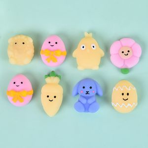 Pasqua Mochi Squishy Toys Mini Squishy Bomboniere per bambini Squishies animali Giocattolo antistress Uova Coniglietto Cestini Regali