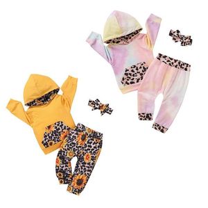 Luva do bebê Tie Dye Vestuário Set Crianças longa com capuz Top + Calças + Headbands 3Pcs / Set Boutique Crianças girassol Leopard Fatos Set BY1612