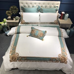 Oriental Broderad Lyxig Egyptisk Bomull Vit Royal Bedding Set Queen King Size Hotel Sängkläder Satser Duvet Cover Bed Sheet Set T200706