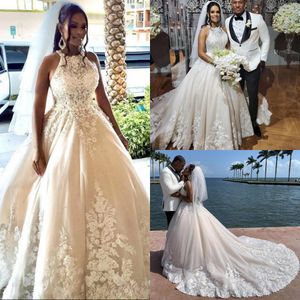 Sexig Halter Ball Gown Bröllopsklänningar 2021 Afrikanska Lace Appliques Beaded Princess Bridal Gowns Backless Court Train Vestidos de Novia Al8023