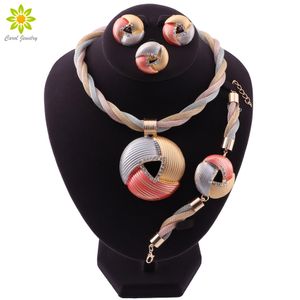 Gioielli in stile africano Collana con ciondolo colorato Bracciale Matrimonio Orecchini da sposa Anello Set di gioielli di moda Regalo per le donne