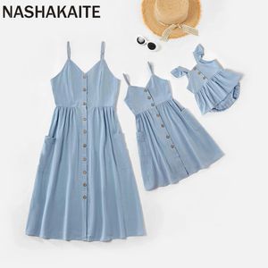 Nashakaite família olhar mãe filha vestido sólido grande bolso sling vestido bebê romper mãe e filha combinando roupas lj201111