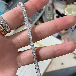 2021 Ins Bästsäljande Lyxsmycken Bästsäljande Högkvalitets 10KT WhiteRose Gold Fill Princess Cut Diamond Party Kvinnor Bröllop Armband Gåva