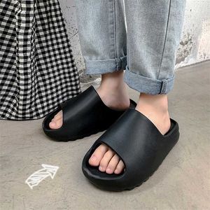 Women House Slides Bathroom Slippers Soft Sole Non-slip Men Unisex Flip Flops Indoor Outdoor Platform Home Shoes 211228