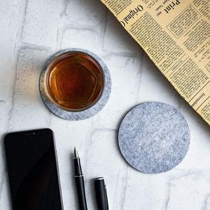 10pcs Heat Insulation Cup Mat Hot Drink Coffee Tea Mug Anti Slip Placemat Round Thickened Felt Coaster Dining Table Saver Pad T200703