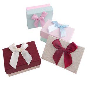 Presentkartonger med band Bowknot Smycken Örhängen Halsband Läppförpackning Presentförpackning Ins Gift Packaging Case