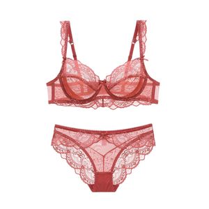 Reggiseno ultrasottile Mutandine Set Reggiseno trasparente Reggiseno di pizzo Set intimo sexy Plus Size E Cup Ricamo Donna Lingerie Set LJ201031