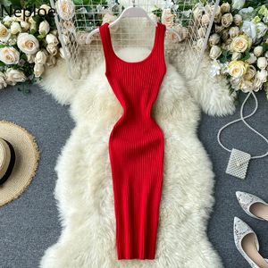 NEPLOE Dzianiny Sukienka Kobiety Moda Kwadratowy Kołnierz Bez Rękawów Czołg Ladies Vestidos Elegancki Slim Stretch Waist Bodycon Dresses1B461 Y0118