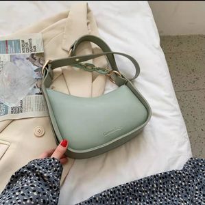 Luxury Cross Body Designer handbags messenger bags high quality fashion Shoulder Bags lady leather underarm bag Adjustable strap length Saddle metal chain HBP