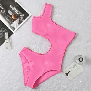 Ombro Designer Swimsuits acolchoado push up feminino swimwear de banho ao ar livre Natação de natação atadura de um-pedaço de banho
