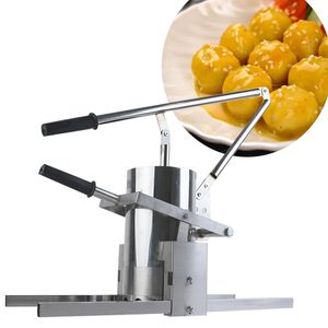 The latest hot sale stainless steel vegetable household small hand-pressed meatball machine / stainless steel manual fishball extruder