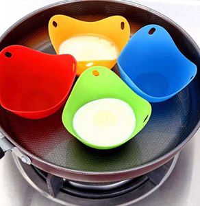 Silicone Egg Poacher Cup Tray Egg Mold Bowl Rings Cooker Boiler Kitchen Cooking Tools 4 COLORS KKA8121