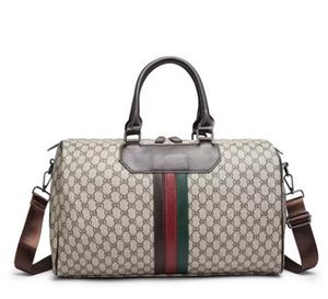 Designers Duffel Bags 50CM luxury large capacity travel sale women men Genuine Leather shoulder Fashion duffle bag carry rivets