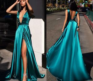 Blue PEAM klänningar Modest Designer Satin Deep V Neck High Slitt Rand Sweep Train Custom Made Formal OCN Aftonklänningar