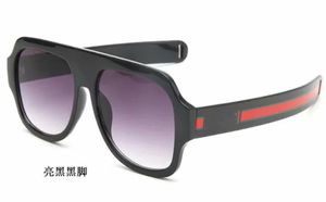 Wholesale 2022 designer sunglasses, outdoor sunshade PC frame, fashion classic women's glasses, men's glasses and new 392