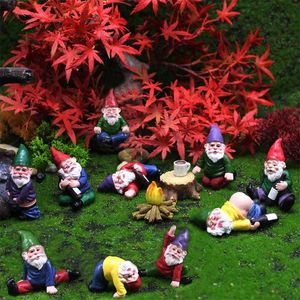 12 adet / takım Mini Peri Bahçe Sarhoş Yoga Gnomes Minyatür Süsler Set Cüce Şenlik ateşi Heykelleri Saksı Bahçe Dekor Aksesuarları 220104