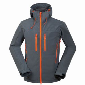 2021 Nya herrarna Helly Jackets Hoodies Fashion Casual Warm Windproect Ski Coats Outdoors Denali Fleece Hansen Jackets Suits S-XXL Black 1652