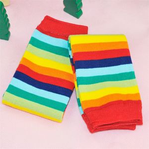Rainbow Striped Strumpor Socks Baby Boy Girl Färgglada Rawing Knee Pads Elbow Pad Protector Ben Warmers 1-3T 20220226 Q2