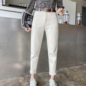 Hohe Taillenknopf Frauen Knöchellänge Jeanshose Beige weiße Taschen Harem gerade Jeans Pant für Mädchen 2021 Koreaner Japan Style
