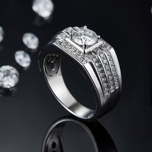 Obrączki Ślubne Moda 925 Sterling Silver Men's Pierścień Mossan Diamond 1 Carat Four Claw Engagement Jewelry